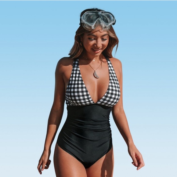 Cupshe Other - Black and White Gingham Ruched One Piece Swimsuit by Cupshe